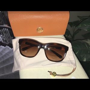 Authentic Tory Burch Sunglasses TY7031 NWOT